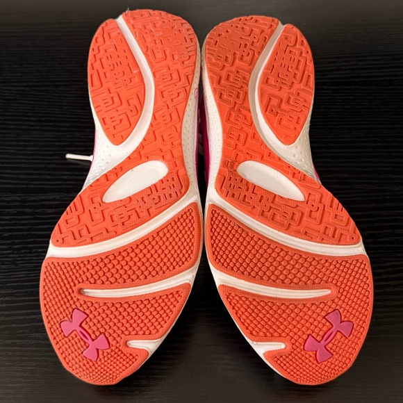 Under Armour Youth Micro G Assert 7 Running Shoes - Picture 12 of 14